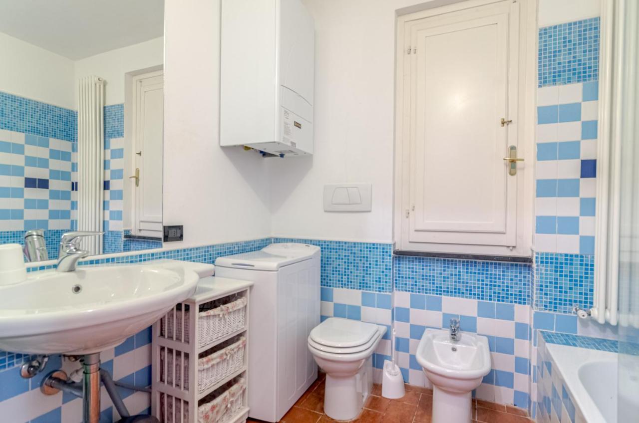 Recco Apartment With View And Pool Εξωτερικό φωτογραφία